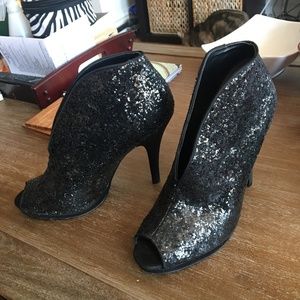 Nina Sparkle Peep-Toe Booties - Black